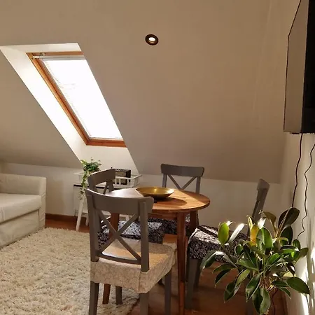 Lejlighed Tyzenxl Luxury